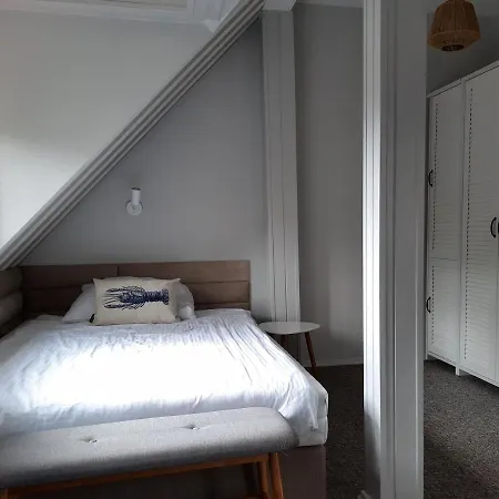 Δωμάτια σε οικογενειακή κατοικία Polskie Morze & *