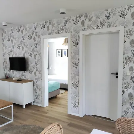 Polskie Morze & * Pobierowo