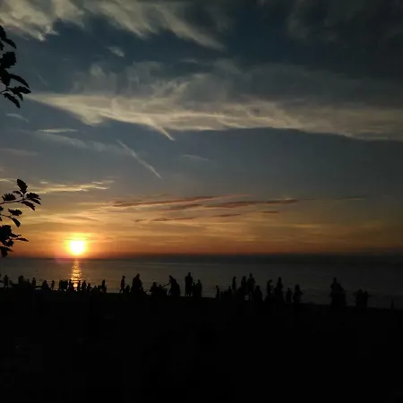 Δωμάτια σε οικογενειακή κατοικία Polskie Morze &