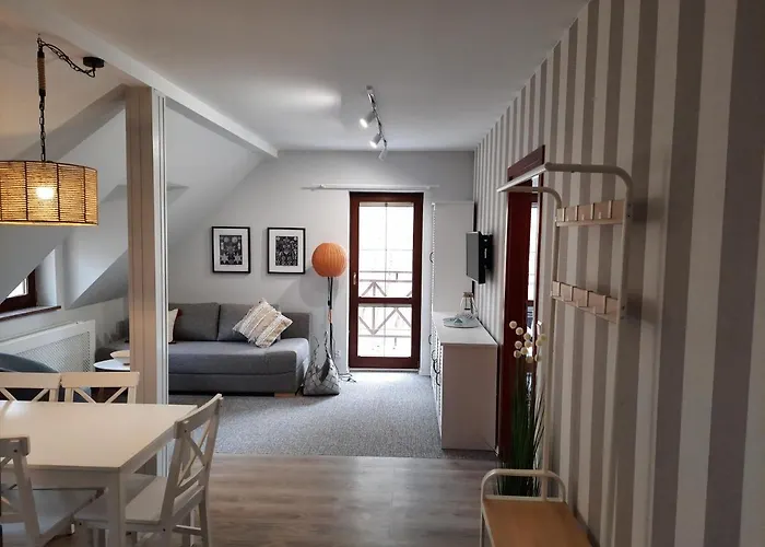 Polskie Morze & Homestay Pobierowo